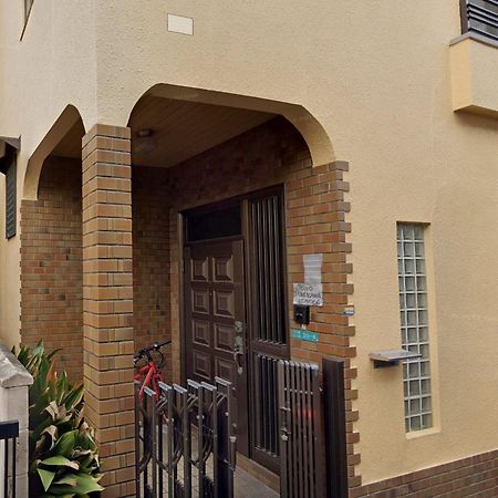 Annam Stay Osaka - Whole Three Story House Rental المظهر الخارجي الصورة